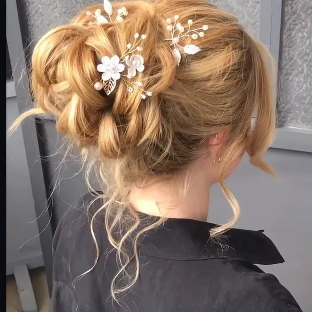 hair by carolyn