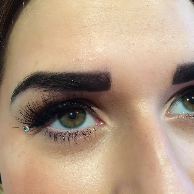 lashes