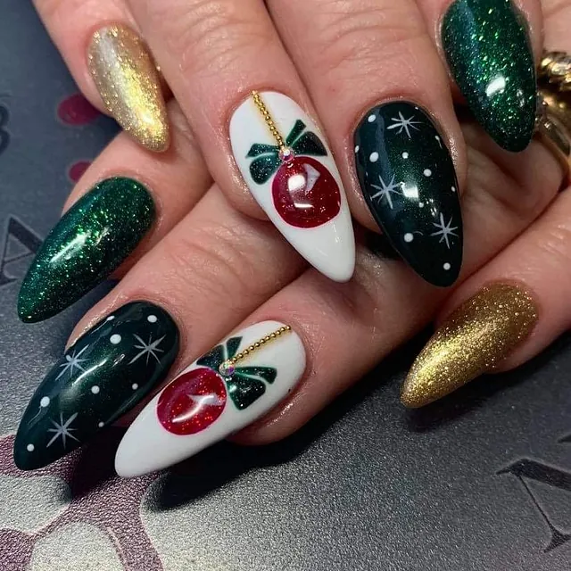 christmas nail art